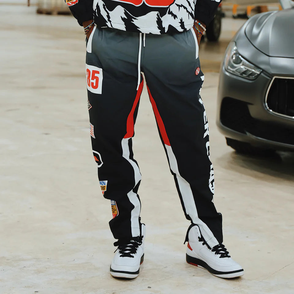 Paperchaser Jogger